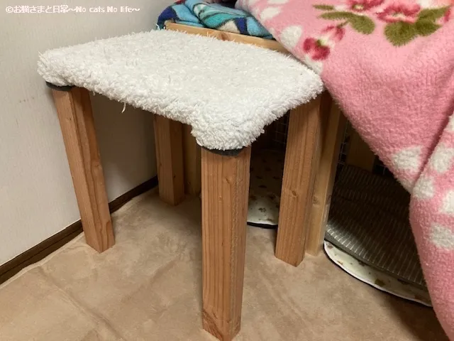 こたつ風ハウスに台を増設